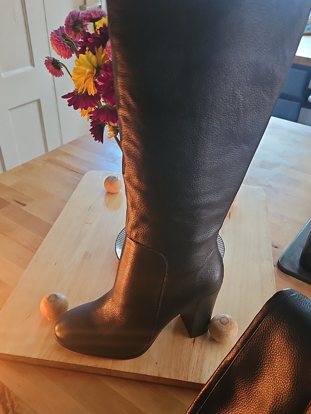 Classic Black Leather Women’s Knee Boot - Elegant Block Heel